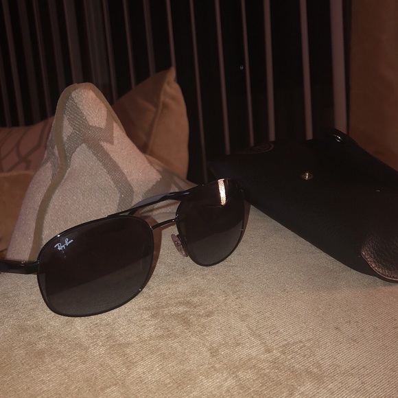 Brand New Ray Ban Sunglasses - Picture 3 of 7